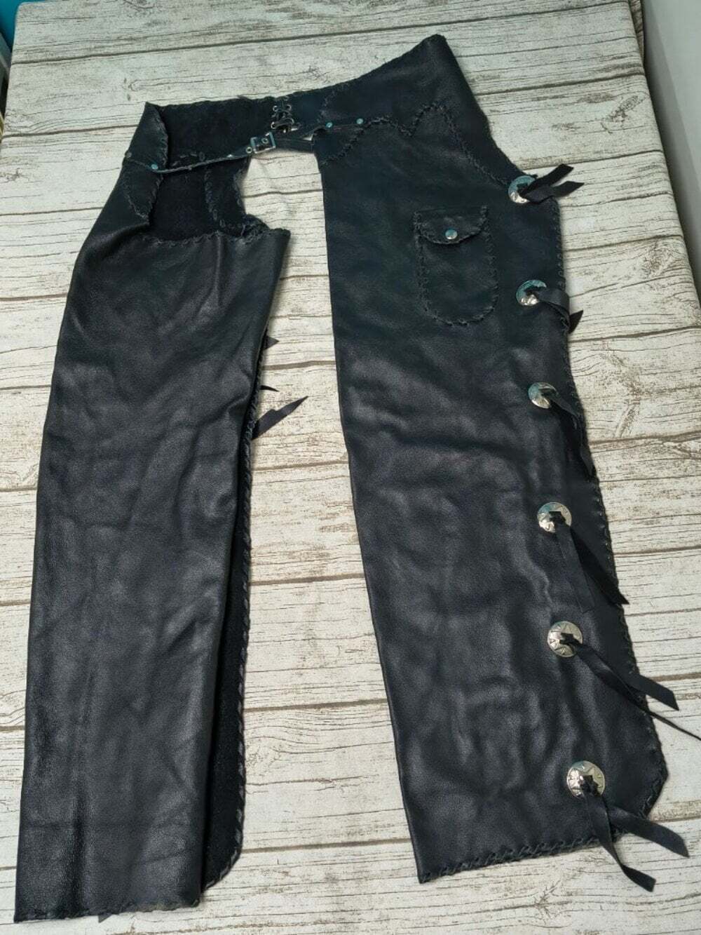 Vintage Black Leather Chaps Western Equestrian Riding Fringe Concho Accents